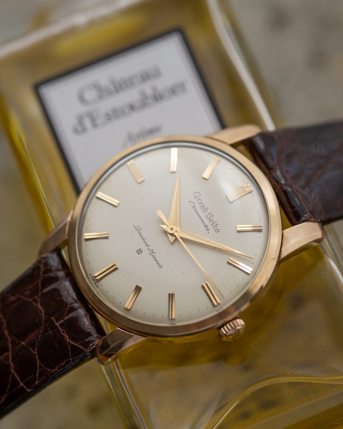 グランドセイコー ファースト J14070 彫り文字盤 Watch SEIKO