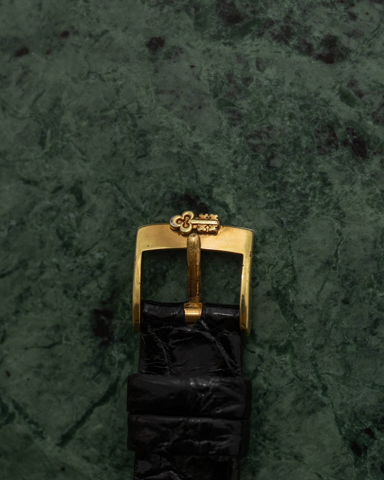 CORUM レクタングル YG ホワイトローマン Watch CORUM