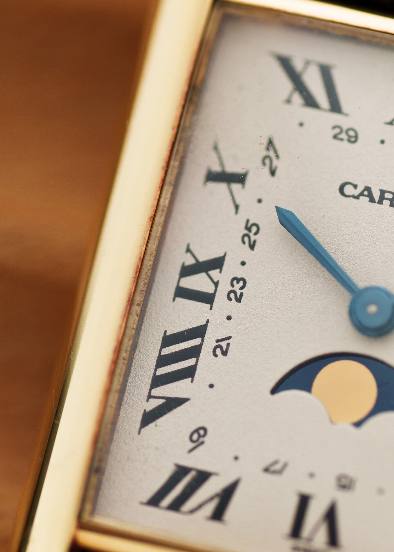 Cartier タンク ルイ カルティエ LM 819001 YG ムーンフェイズ Dバックル付き Watch CARTIER