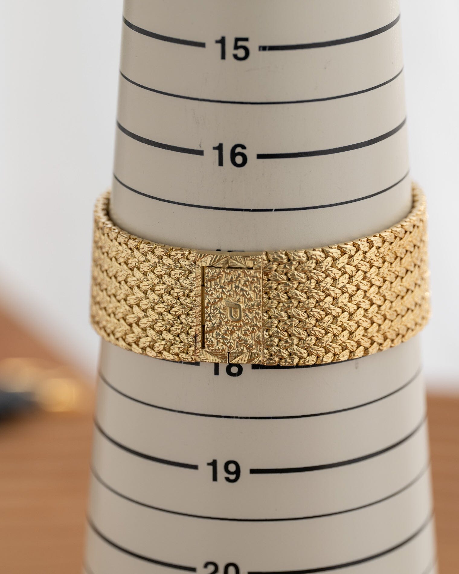 Piaget スクエア 934D2 YG オニキスダイアル 4Pダイアモンド Watch PIAGET