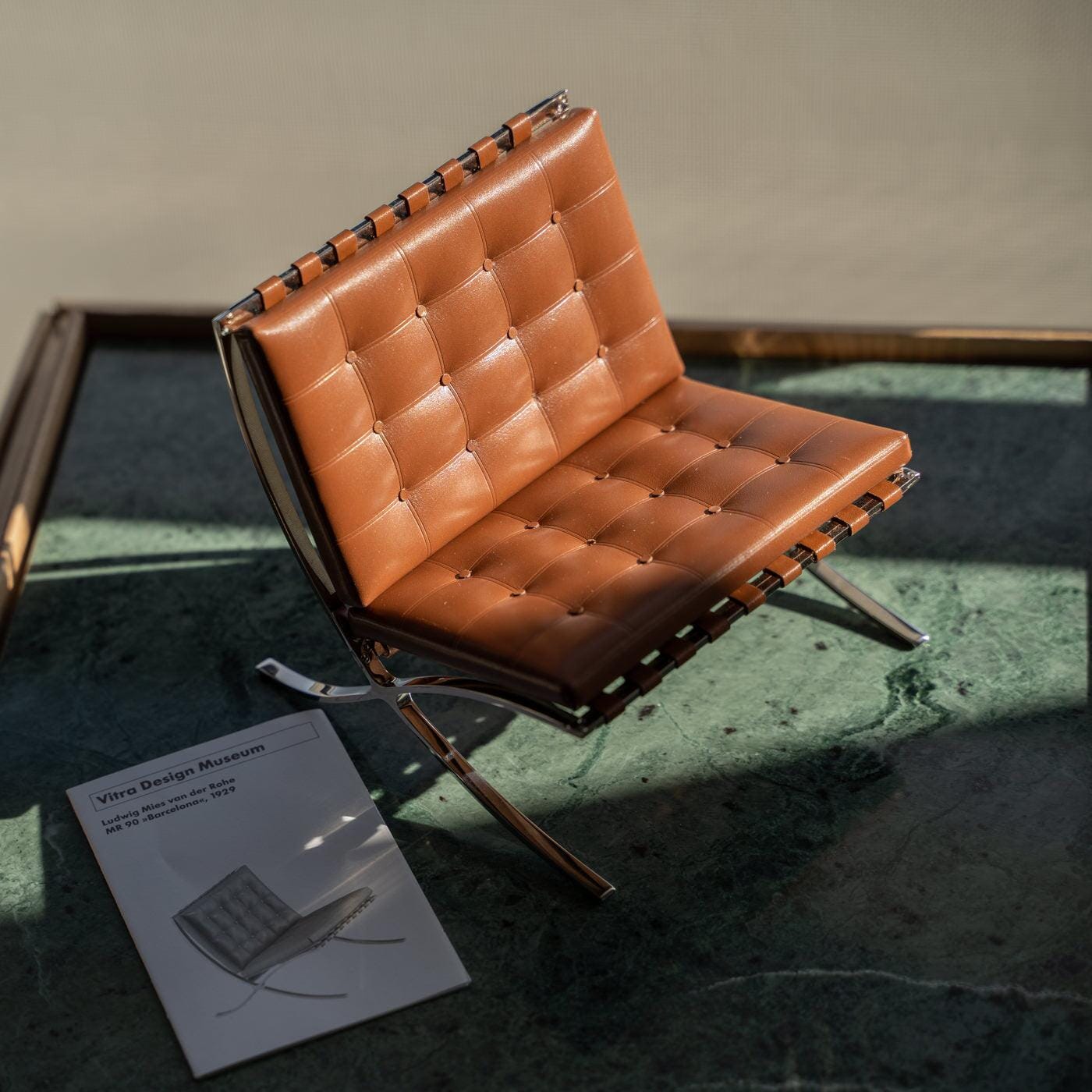 Vitra Miniatures MR 90 Barcelona Mies van der Rohe, 1929 - Arbitro