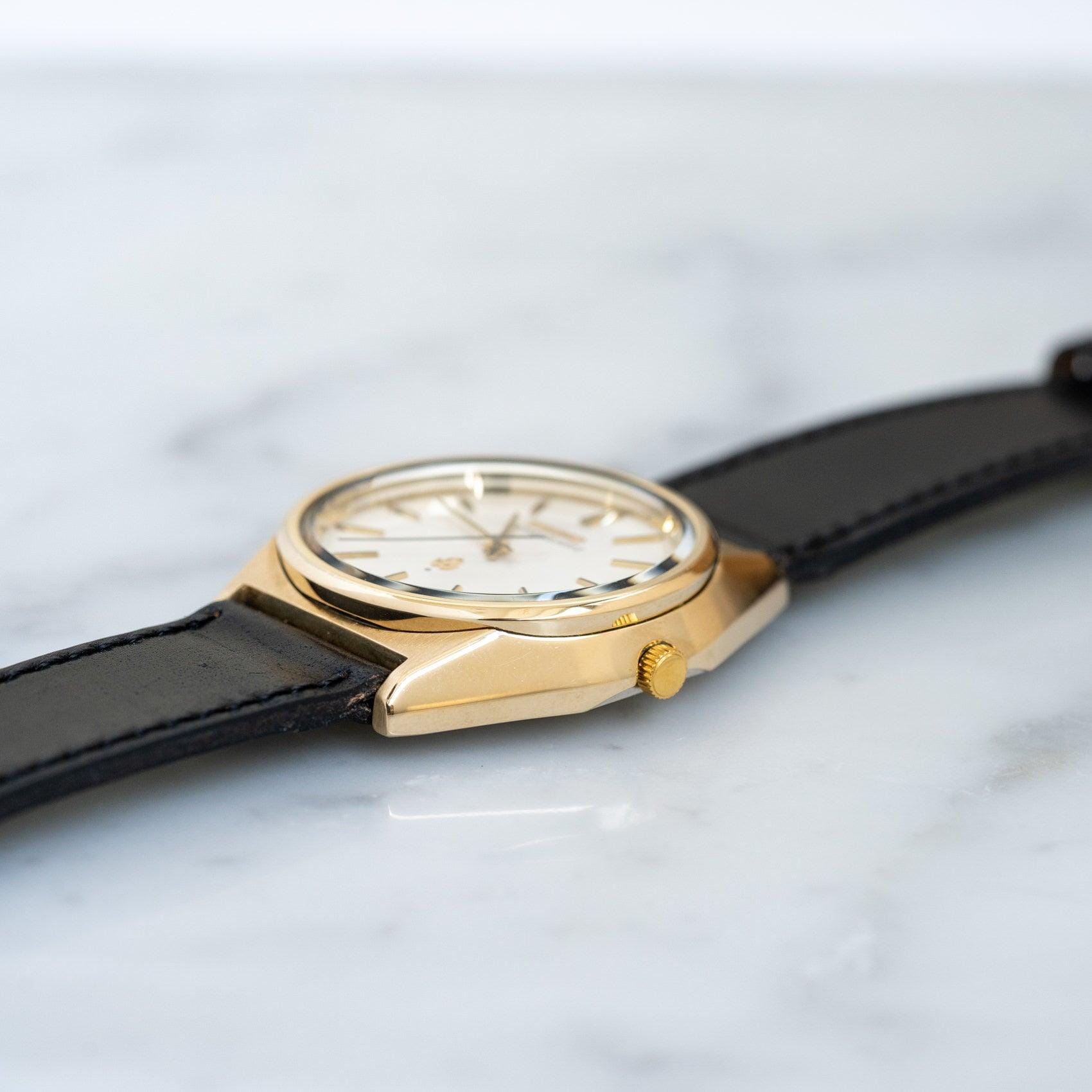 SEIKO GRAND QUARTZ 4840-8040 CAP GOLD - Arbitro