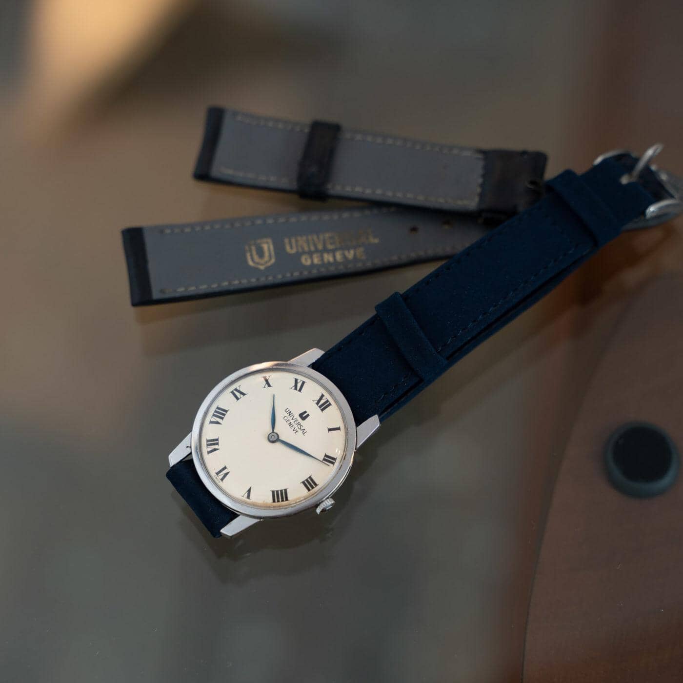 UNIVERSAL GENEVE Round 1970s - Arbitro