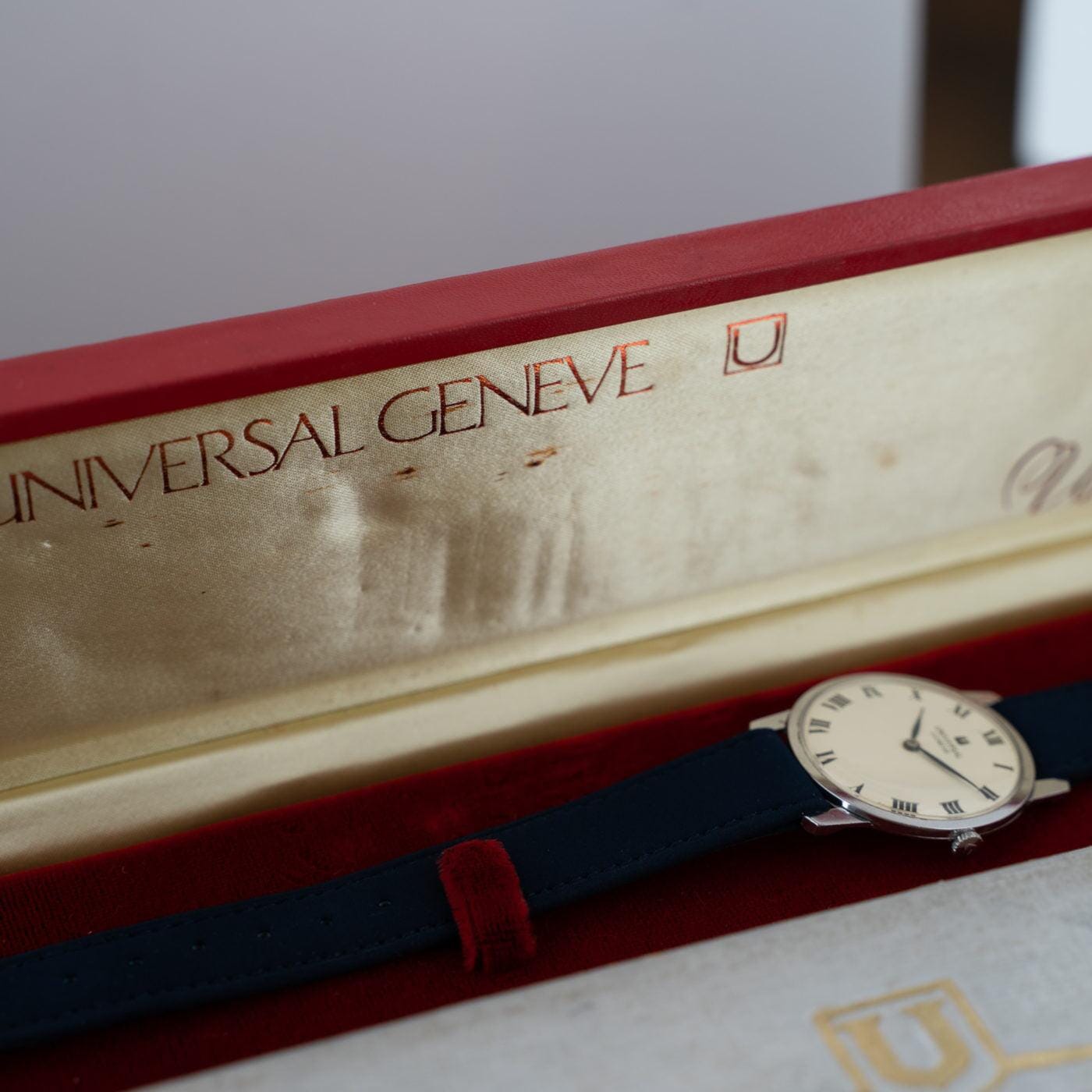 UNIVERSAL GENEVE Round 1970s - Arbitro