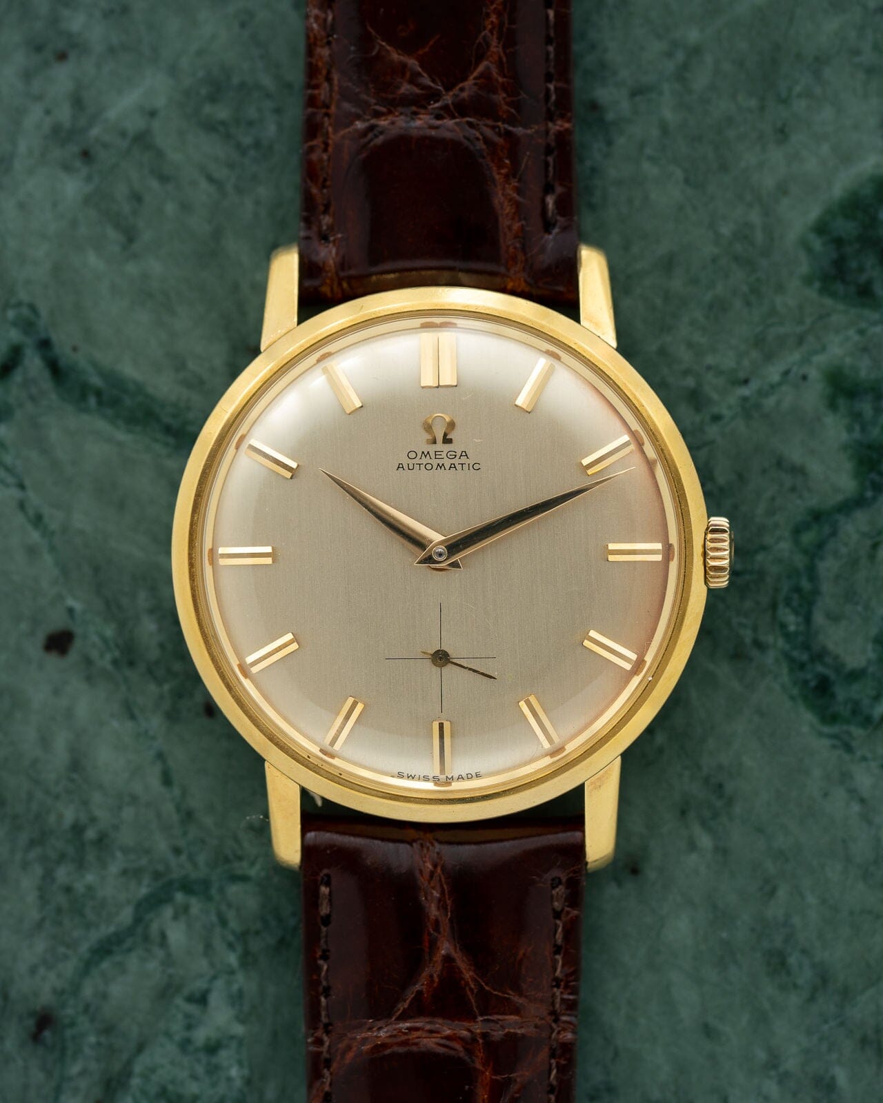 オメガ ラウンド 2897 YG シルバーダイアル Cal.491 Watch OMEGA