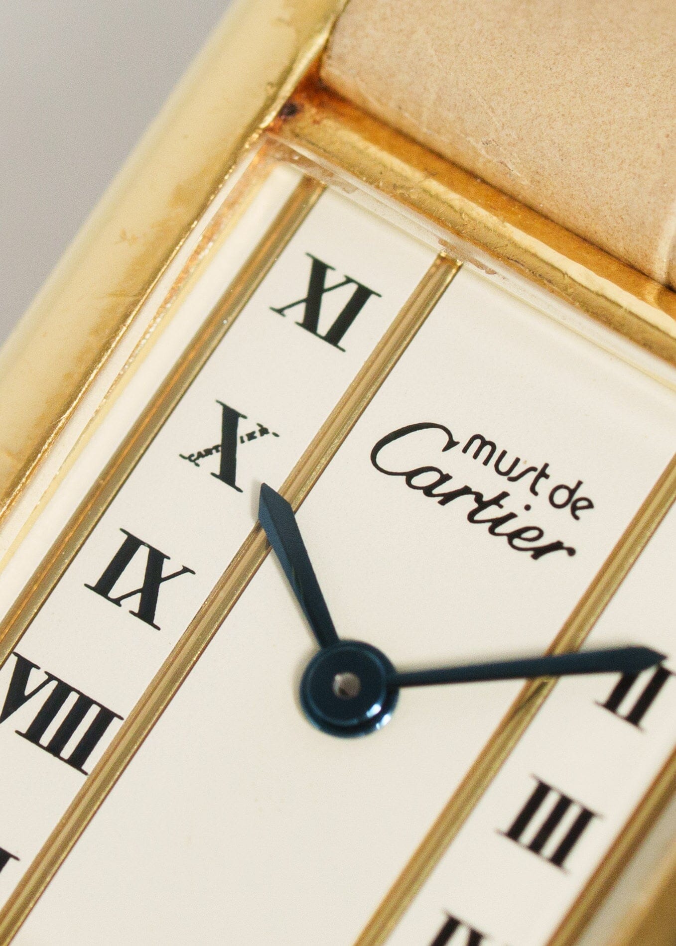 カルティエ マストタンク SM 縦ローマン QZ Watch CARTIER 