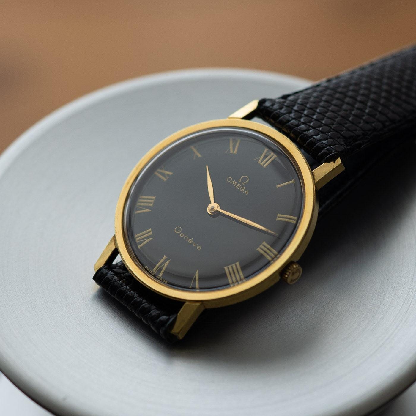 OMEGA Geneve Black Gilt Roman Dial 1970s - Arbitro