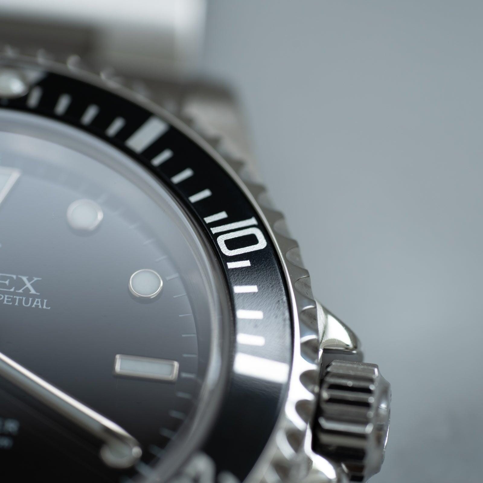 ROLEX Submariner 14060M Non-Date - Arbitro