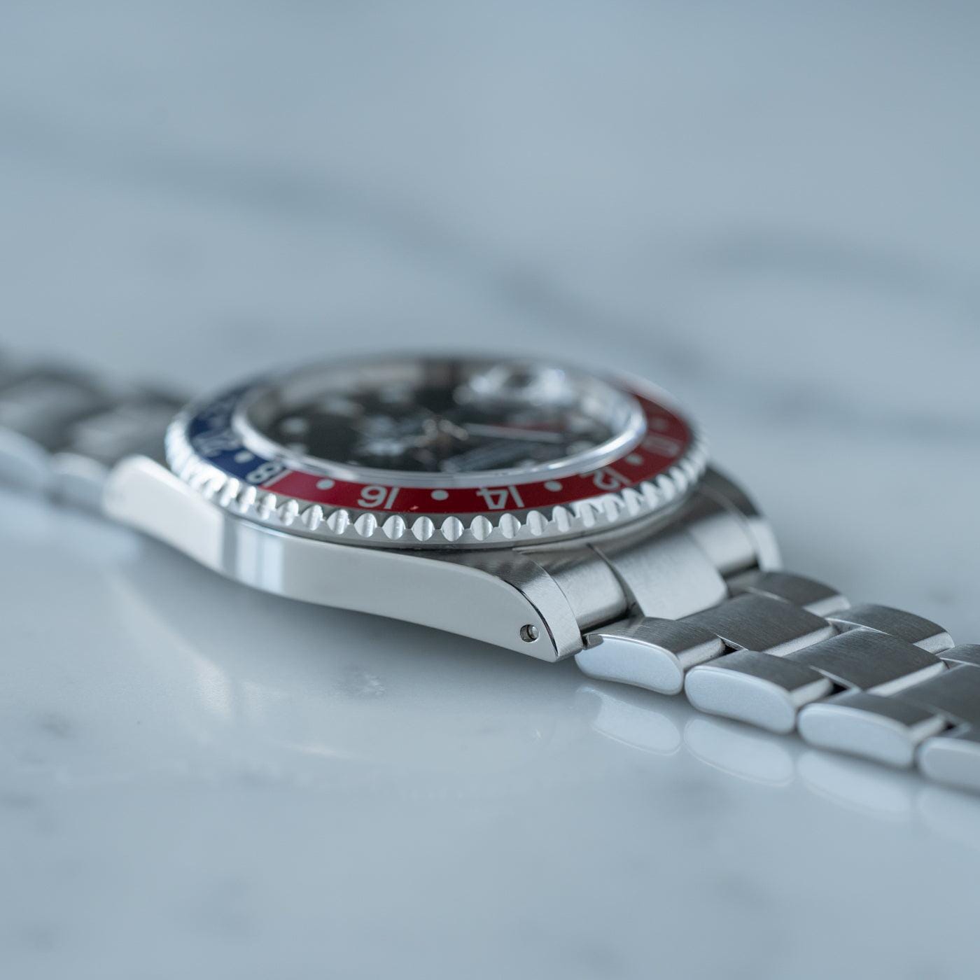 ROLEX GMT Master II 16710 Pepsi Bezel - Arbitro