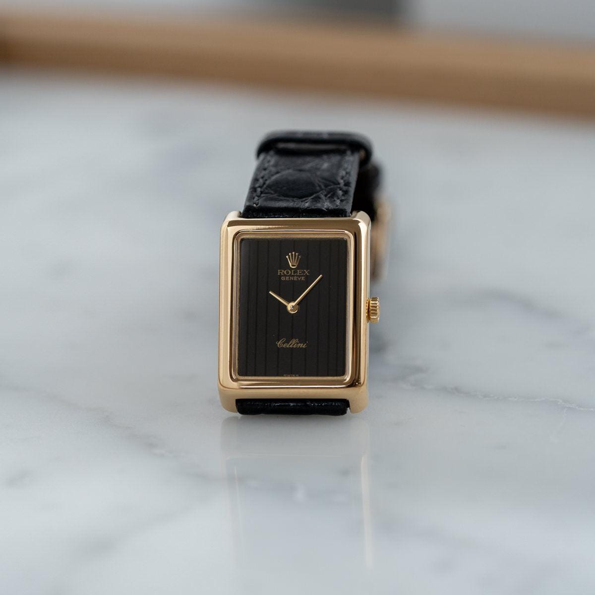 ROLEX Cellini 4103 Rectangle YG Black Dial 1970s - Arbitro